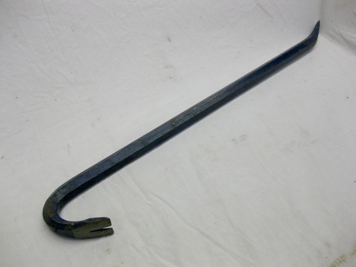 Antique crowbar outlet