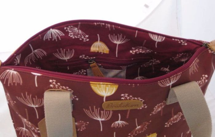 Brakeburn Dandelion Hand Bag in Burgundy. 004000f15