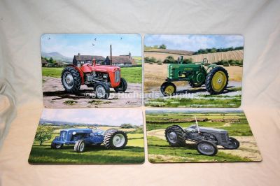 Set of 4 Classic Tractor Placemats Leonardo Collection LP93898