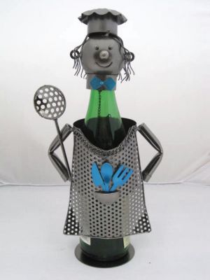 Metal Sculpture Wine Bottle Holder Chef with Spatula