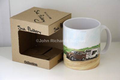 Sue Podbery Collection Durham Mug Land Rover Discovery 4 With Caravan SP203M
