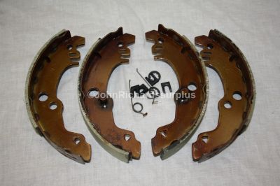 Ford Cortina 1970-1982 Rear Brake Shoe Set 1556044