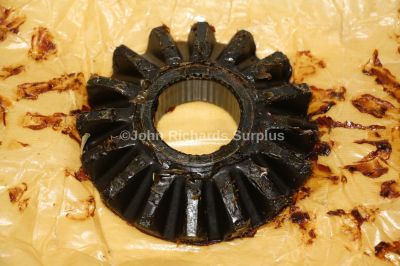 Bedford Vauxhall Differential Bevel Gear 7197695 3020-99-813-5959