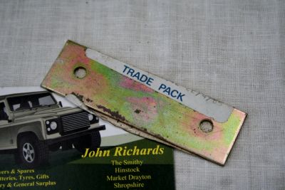 Land Rover Plate for Accelerator MRC6041