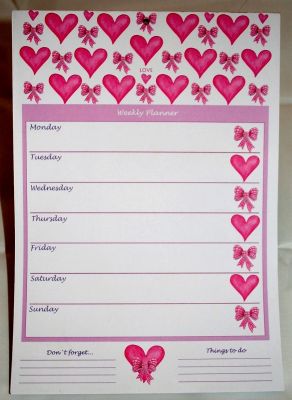 A4 Weekly Planner Pink Hearts