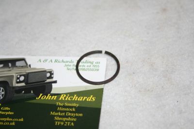 Land Rover LT77 Gearbox Gear Selector Snap Ring FRC8882