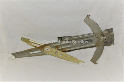 Bedford Vauxhall Cavalier MK2 Window Regulator 90035196