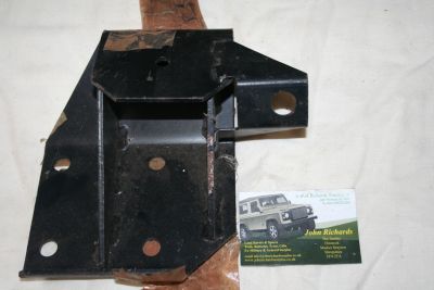Land Rover LT85 Gearbox L/H Mounting Bracket NRC9501