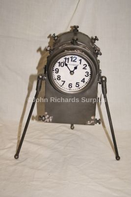 Metal Vintage Style Engine Clock Battery Operated HM1119