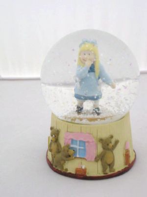 Regency Nursery Rhyme Snow Globe Goldilocks