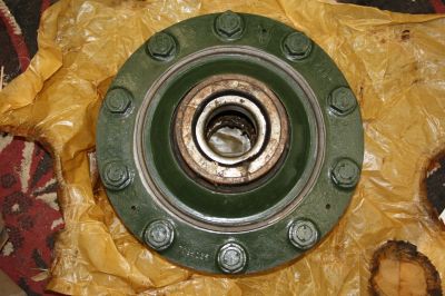 Bedford Vauxhall 10 Stud Wheel Hub 6327558 2520-99-832-6584 (Collection Only)