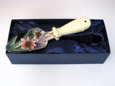 Old Tupton Ware Summer Bouquet Trowel TW1115