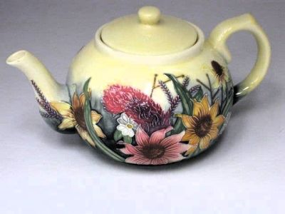 Old Tupton Ware Teapot Summer Bouquet TW1177