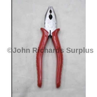 Stanley 180mm/7ins insulated pliers