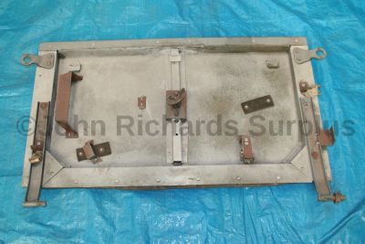 Land Rover Military Tailgate assembly Used 320604