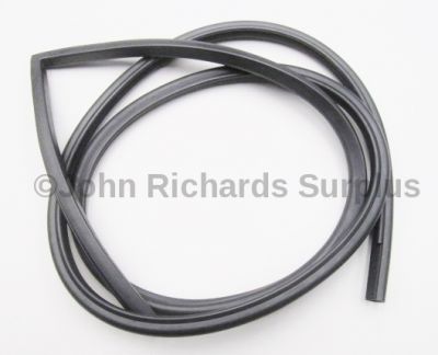 Hard Top To Body Side Seal 109" R/H 334610