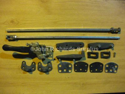 Range Rover Lower Tailgate Lock Kit (Incomplete) 390277