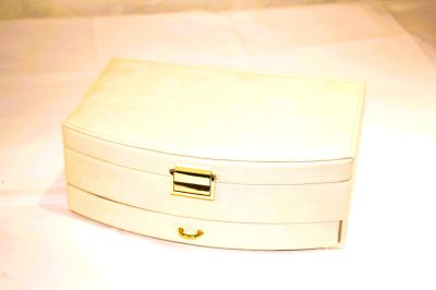 Cream Leatherette Jewellery Box Case With Drawer 5090