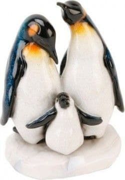 Natural World Polished Stone Effect Penguin Family Figurine 60113