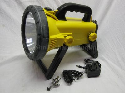 Rolson 10 Million Candle Power Rechargeable Spotlight