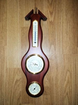Classic Wooden Barometer Decorative Home Furnishings W9531