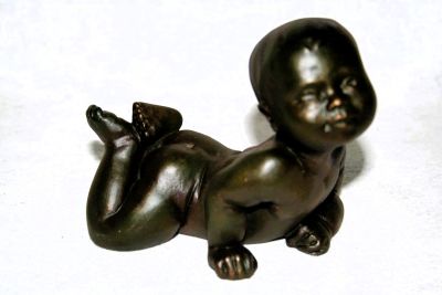 Parastone Emotion Cold Cast Bronze figurine Baby Lay on his Stomach EMO20