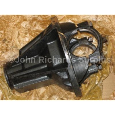 Land Rover diff housing FRC5690