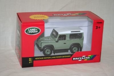 Britains Die Cast Land Rover Defender 90 Heritage Edition 1:32 Scale Model 43110