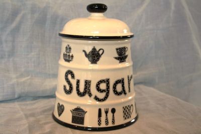 Fairmont and Main Homemaker Black and White Sugar Storage Jar HK652