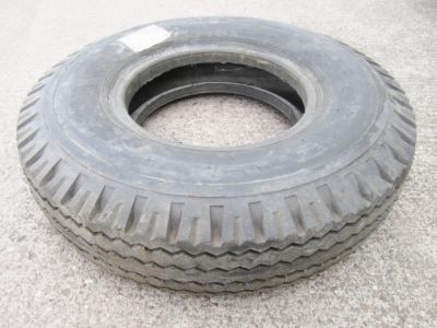 Homerton 8.25 x 16 Remould Tyre (Collection Only)