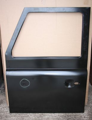 Land Rover Defender L/H Door BDA710030 New With Damage to Door Panel (Collection Only) 