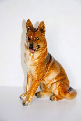 Large German Shepherd Alsatian Dog Figurine Sitting 5491