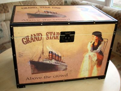 Decorative Grand Star (Titanic) Wooden Storage Trunk Medium DY100M Imperfect See Description