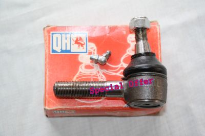 Land Rover Track Rod End Ball Joint R/H With Greaser Quinton Hazell 608464