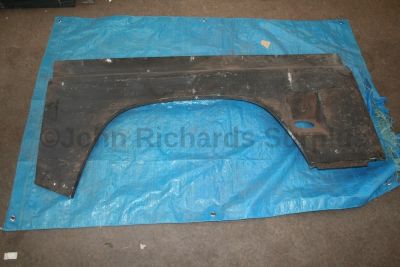 Land Rover Defender 90 R/H Rear Bodyside Panel MUC3334 (Collect Only)