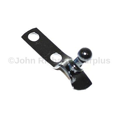 Upper Tailgate Strut Ball Joint Bracket L/H MXC1383