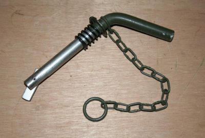 Trailer Leg Pin with Safety Chain FV680688