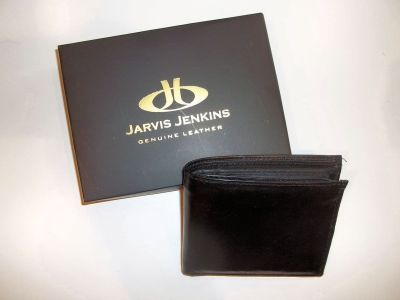 Traditional Black Men's Wallet in 2 Styles W22 or W24