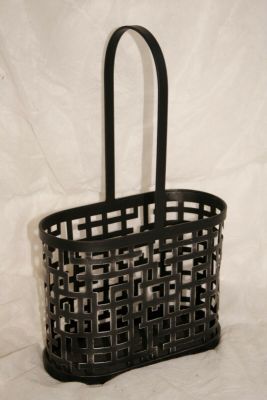 Black Metal Wine Bottle Carrier Basket Holder