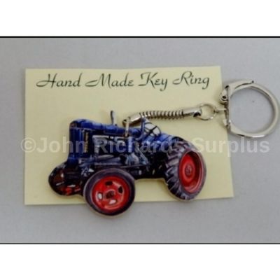 Handmade wooden key Ring Fordson EN27 Tractor
