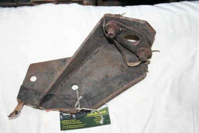 Land Rover Series 1 L/H Gearbox Mounting 263455