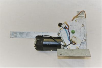 SWF Wiper Motor 12 Volt 8973624 2540-99-132-0854