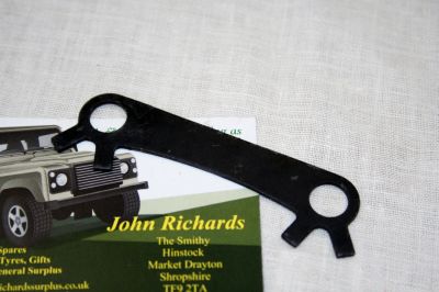 Land Rover Steering Box Locking Plate 537544