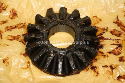Bedford Vauxhall Differential Bevel Gear 7197695 3020-99-813-5959