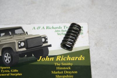 Land Rover LT77 Gearbox spring for gear plunger FRC6318