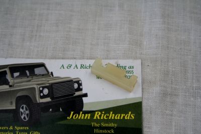 Land Rover Door Top Runner Block MTC6221