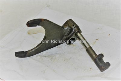 Bedford Vauxhall Selector Fork and Shaft Assembly 91059724 2520-99-832-1616