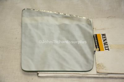 Renault Trafic MK1 Mirror Glass R/H 7701025856