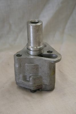 Austin Morris Wolseley 1800cc Engine oil pump 12H2225