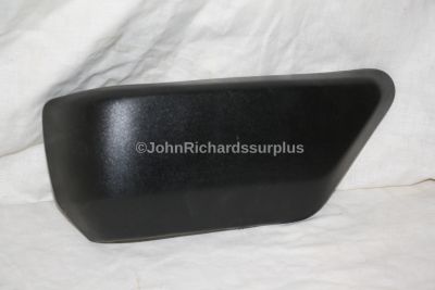 Austin Metro Rear Bumper End Cap Black R/H EAM6332